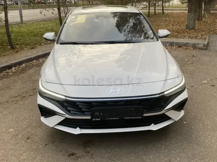 Hyundai Elantra 2024 года за 9 600 000 тг. в Астана