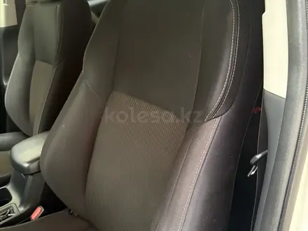 Toyota RAV4 2014 года за 10 500 000 тг. в Алматы – фото 11