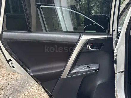 Toyota RAV4 2014 года за 10 500 000 тг. в Алматы – фото 17