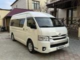 Toyota Hiace 2012 года за 12 850 000 тг. в Актау