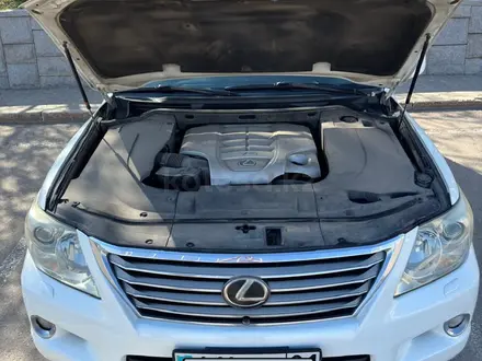 Lexus LX 570 2008 года за 18 800 000 тг. в Астана – фото 11