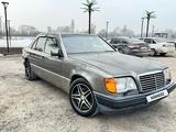 Mercedes-Benz E 200 1990 годаүшін1 800 000 тг. в Кордай – фото 3