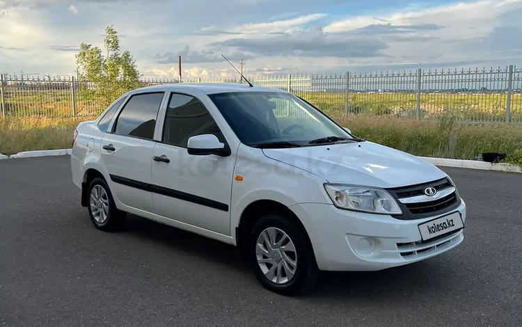 ВАЗ (Lada) Granta 2190 2013 года за 3 200 000 тг. в Астана