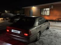 Mercedes-Benz C 200 1993 годаүшін1 150 000 тг. в Астана