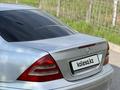 Mercedes-Benz C 200 2003 года за 3 000 000 тг. в Шымкент – фото 18