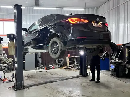 Hyundai Elantra 2014 года за 4 400 000 тг. в Актобе – фото 2