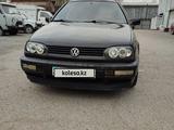 Volkswagen Golf 1996 года за 1 750 000 тг. в Алматы