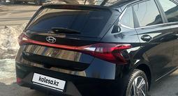 Hyundai i20 2023 года за 7 850 000 тг. в Алматы – фото 4