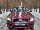 Volkswagen Touareg 2004 года за 4 300 000 тг. в Петропавловск