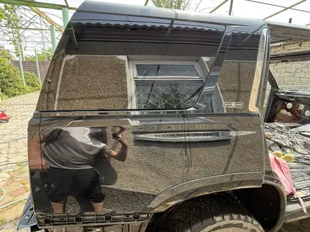 Крылья кузов мотор двери двигатель телевизор радиатор Tahoe Escalade Gms за 200 000 тг. в Шымкент – фото 3