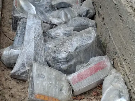 Крылья кузов мотор двери двигатель телевизор радиатор Tahoe Escalade Gms за 200 000 тг. в Шымкент – фото 25