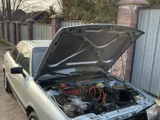 Audi 80
