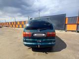 Volkswagen Sharan 1997 годаүшін1 800 000 тг. в Уральск