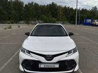 Toyota Camry 2018 годаfor13 000 000 тг. в Усть-Каменогорск