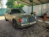 Mercedes-Benz E 200 1987 года за 1 500 000 тг. в Алматы