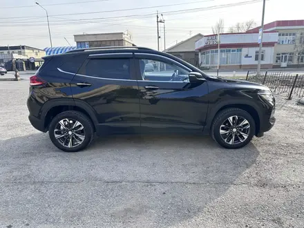 Chevrolet Tracker 2023 года за 8 200 000 тг. в Шымкент – фото 4