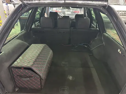 Mercedes-Benz E 220 1994 года за 4 900 000 тг. в Астана – фото 23