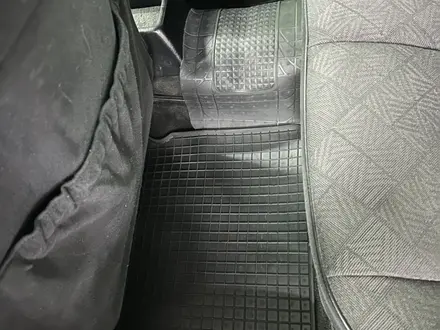 Mercedes-Benz E 220 1994 года за 4 900 000 тг. в Астана – фото 8