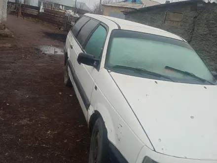 Volkswagen Passat 1992 года за 550 000 тг. в Караганда – фото 3