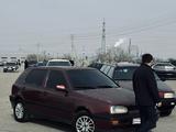 Volkswagen Golf 1994 года за 900 000 тг. в Тараз