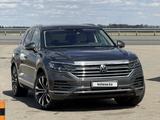Volkswagen Touareg 2022 годаүшін28 500 000 тг. в Кокшетау