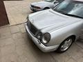 Mercedes-Benz E 320 1998 годаfor4 200 000 тг. в Актау – фото 3