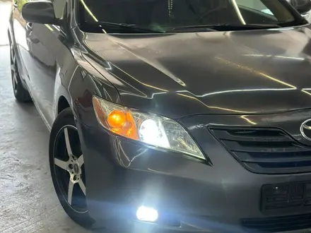 Toyota Camry 2006 года за 5 400 000 тг. в Караганда – фото 2
