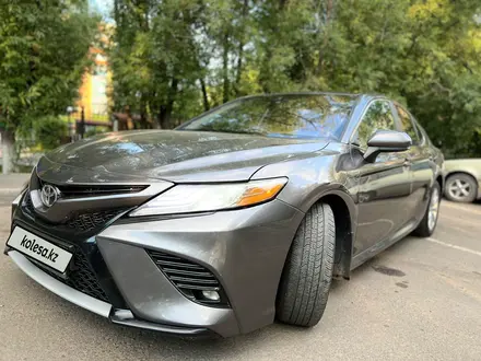 Toyota Camry 2019 года за 12 100 000 тг. в Астана – фото 4