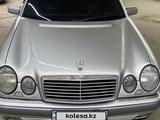 Mercedes-Benz E 320 1998 года за 2 600 000 тг. в Алматы – фото 2
