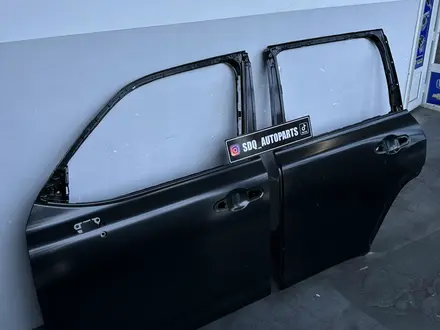 Дверь Lexus-Toyota за 390 000 тг. в Алматы