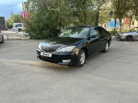 Toyota Camry 2005 года за 6 200 000 тг. в Актобе