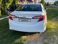 Toyota Camry 2012 года за 8 000 000 тг. в Актобе – фото 2