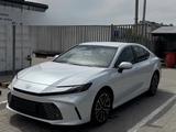 Toyota Camry 2025 года за 24 690 000 тг. в Астана