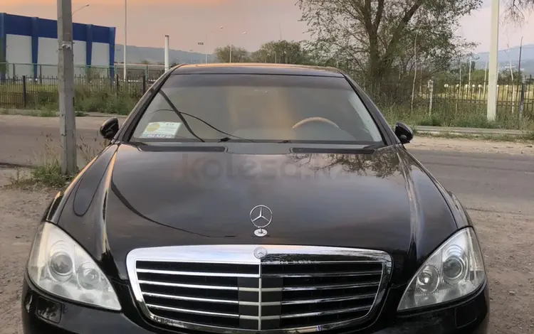 Mercedes-Benz S 500 2006 годаfor6 500 000 тг. в Алматы