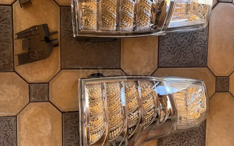 Фонарь задний Lexus Gx 460 за 80 000 тг. в Алматы