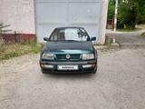 Volkswagen Vento 1994 года за 1 900 000 тг. в Шымкент – фото 3