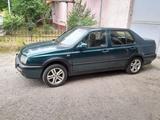Volkswagen Vento 1994 года за 1 900 000 тг. в Шымкент – фото 4