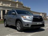 Toyota Highlander 2016 года за 10 100 000 тг. в Атырау – фото 3