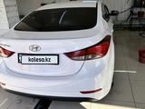Hyundai Elantra 2015 года за 5 600 000 тг. в Усть-Каменогорск – фото 3