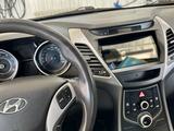 Hyundai Elantra 2015 года за 5 600 000 тг. в Усть-Каменогорск – фото 4