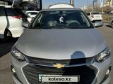 Chevrolet Onix 2024 годаүшін5 300 000 тг. в Астана – фото 4