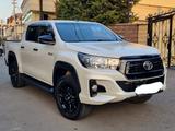 Toyota Hilux 2022 года за 22 800 000 тг. в Алматы