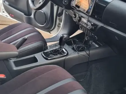 Toyota Hilux 2022 года за 22 800 000 тг. в Алматы – фото 4
