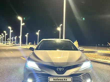 Toyota Camry 2020 года за 14 200 000 тг. в Кызылорда – фото 2