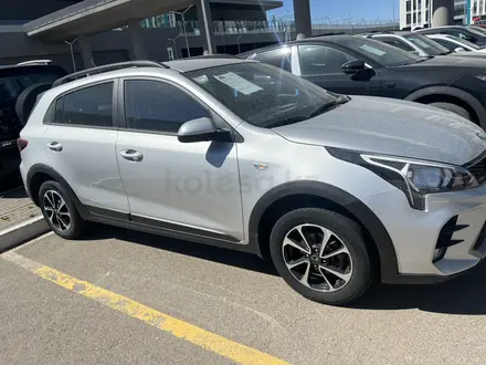 Kia Rio X-Line 2021 года за 7 200 000 тг. в Астана – фото 2
