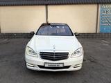 Mercedes-Benz S 500 2009 года за 8 900 000 тг. в Шымкент – фото 2