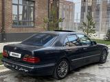 Mercedes-Benz E 320 2001 года за 4 449 999 тг. в Шымкент – фото 3