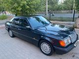 Mercedes-Benz E 260 1992 года за 2 000 000 тг. в Астана – фото 3