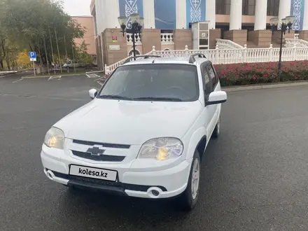 Chevrolet Niva 2014 года за 3 500 000 тг. в Атырау – фото 5