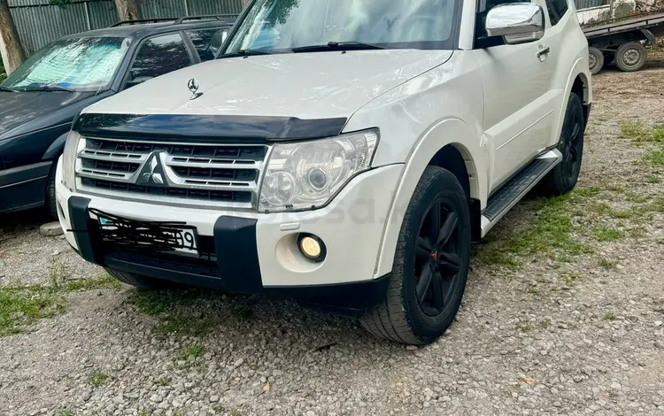 Mitsubishi Pajero 2007 годаfor9 000 000 тг. в Караганда